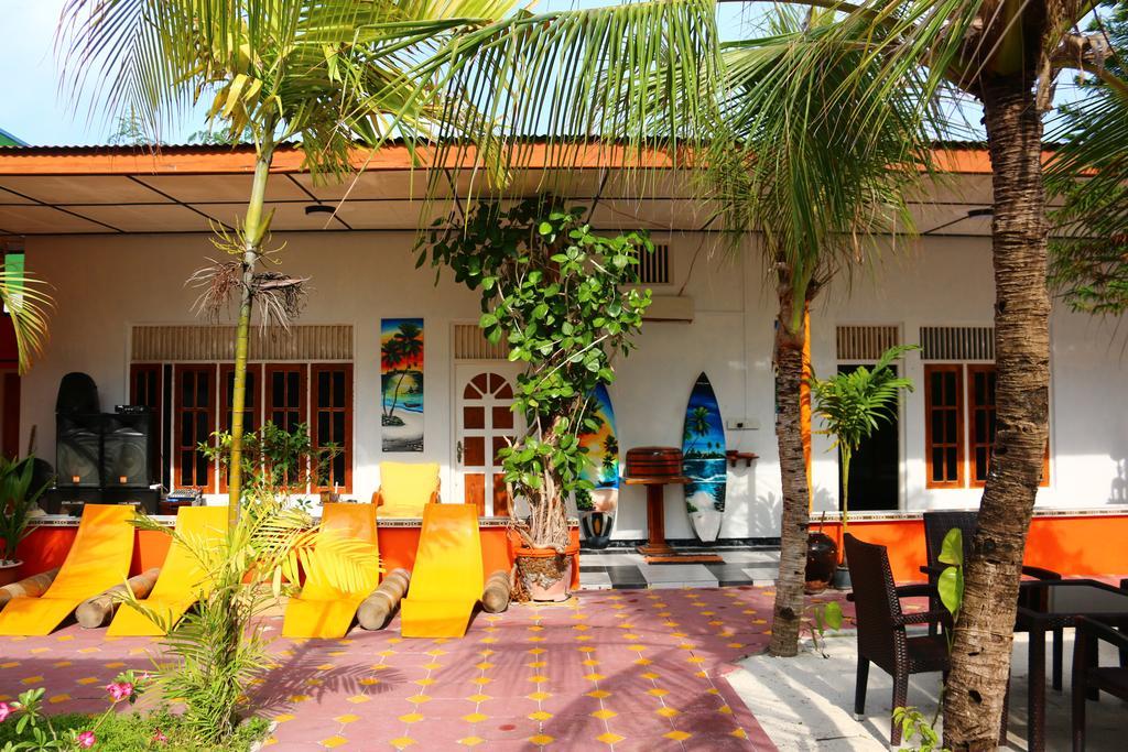 Natural Surf House Hostel Himmafusi Kültér fotó